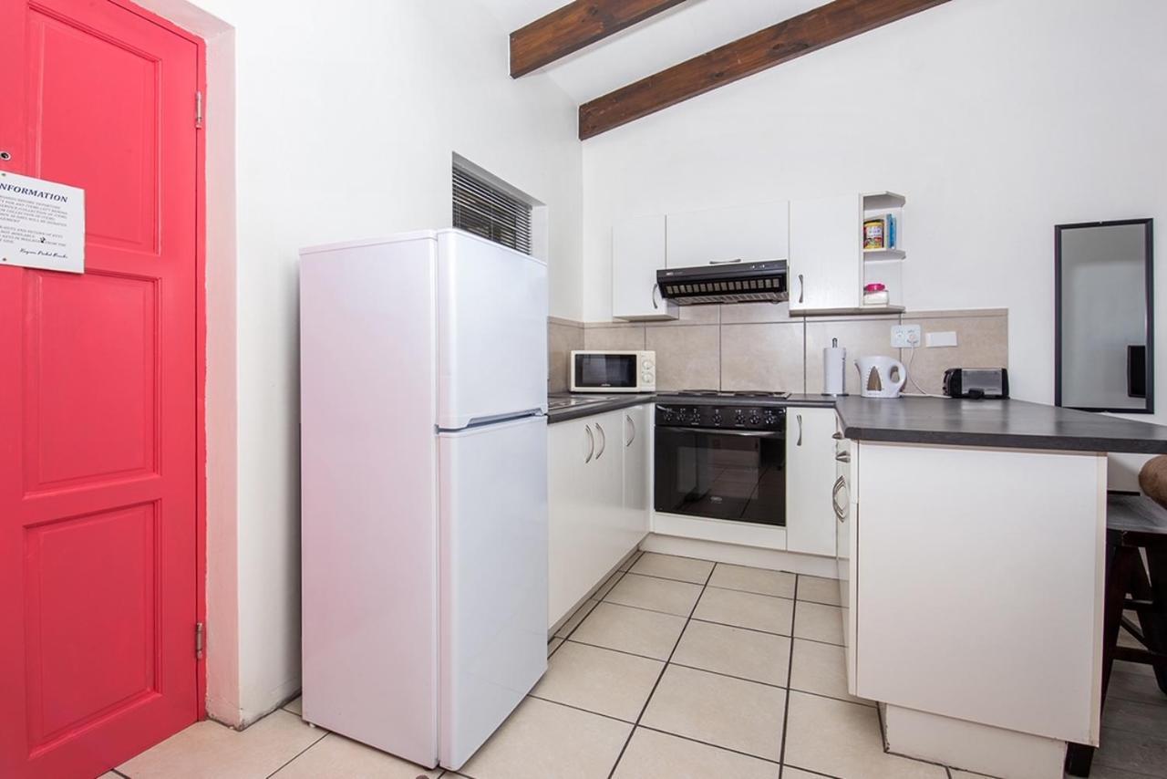 Perfect Knysna Getaway - Little Nest Studio Appartamento Esterno foto