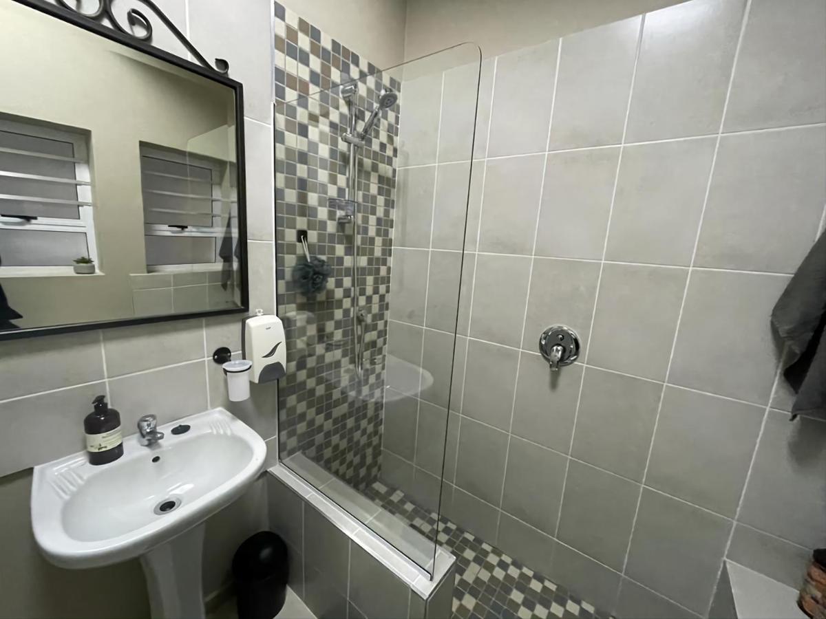 Perfect Knysna Getaway - Little Nest Studio Appartamento Esterno foto
